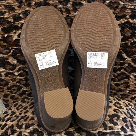 NWOT Clarks Women's Sashlin Sue Ankle Bootie - 8.5M - Picture 6 of 10